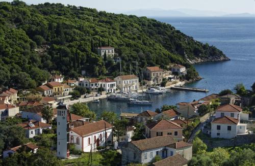 Likoudis Villas Suites ,on the Kioni,Ionian Islands Ithaca,