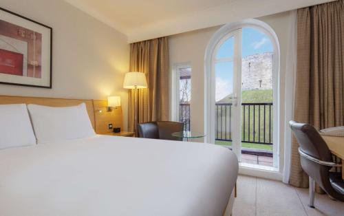 Double guest room with balcony and Tower view