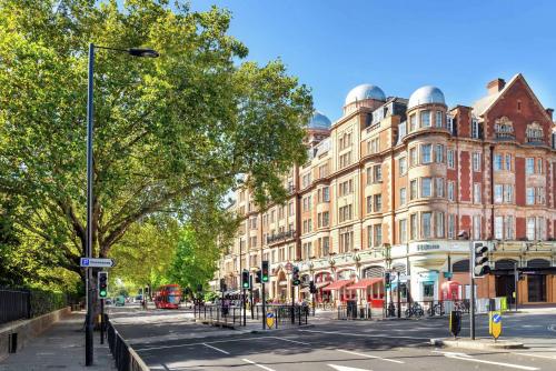 Hilton London Hyde Park, Лондон