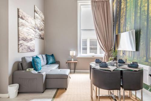 1 bed heritage building sleeps 4