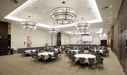 Hilton Southampton - Utilita Bowl