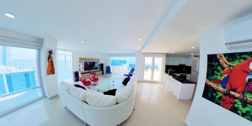 OCEAN VIEW SPACIOUS PENTHOUSES WITH BIG TERRACES AND OVER 318 Square Meters