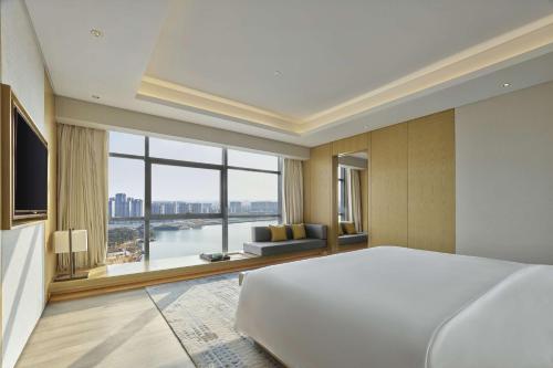 Hilton Suzhou Yinshan Lake