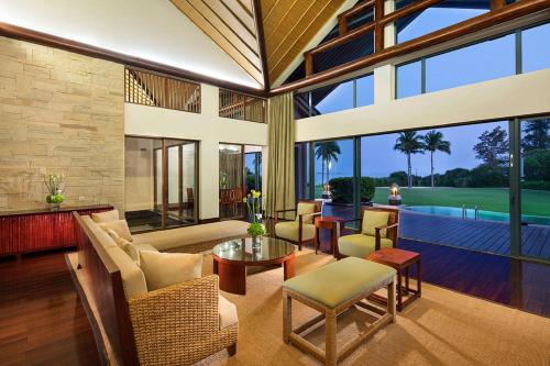 Hilton Sanya Yalong Bay Resort & Spa