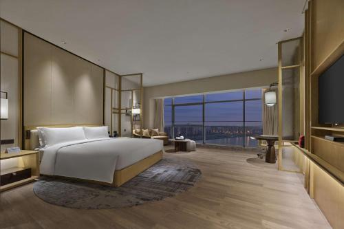 Hilton Suzhou Yinshan Lake