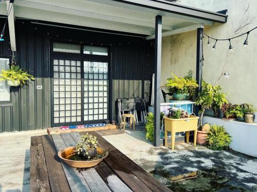 Vrt, 微光書旅-輕旅 in Okraj Tongluo