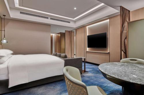 Hilton Yancheng