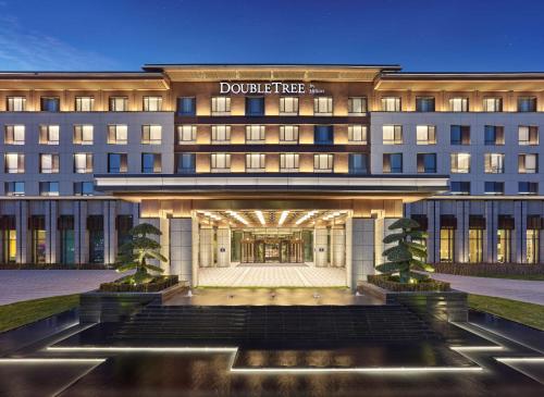 Exterior view, DoubleTree by Hilton Beijing Badaling in Yanqing