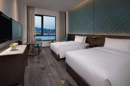 Doubletree By Hilton Qingdao Oriental Movie Metropolis