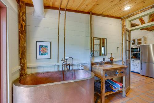 Pack Creek Ranch Less Than 15 Miles to Downtown Moab! - main image