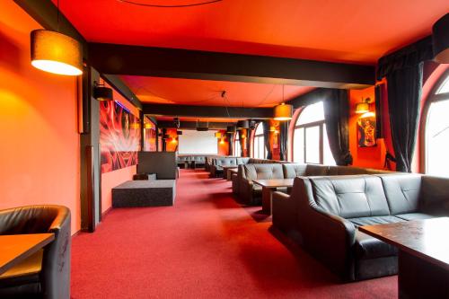 Nightclub, COMPLEX TURISTIC MAX INTERNATIONAL in Risnov