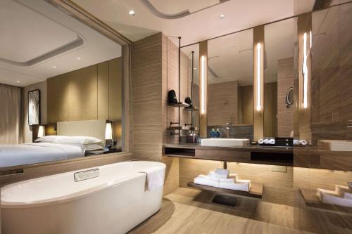 Hilton Jinan South Hotel & Residences