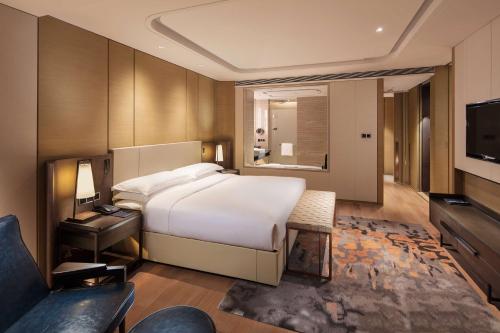 Hilton Jinan South Hotel & Residences