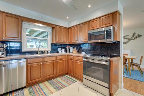 Palmetto Waterfront Vacation Rental with Boat Dock! in Palmetto, USA