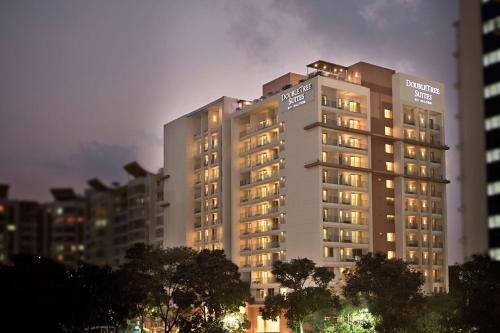 DoubleTree Suites By Hilton Hotel Bangalore