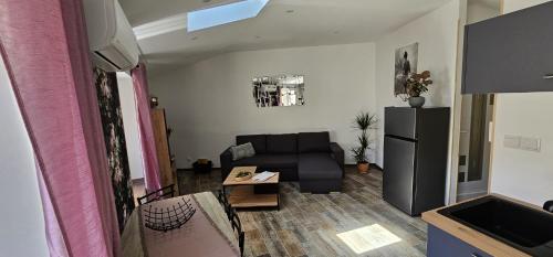 Appartement Kantar - Tout en Rose - Location saisonnière - Anduze
