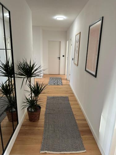 Eingang, Wiking Yachthafen - Schleiblick in Schleswig