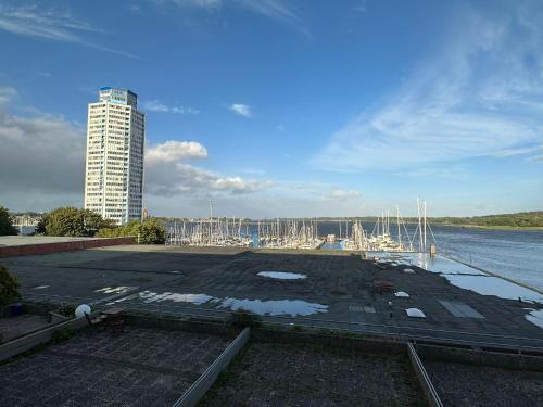 Aussicht, Wiking Yachthafen - Schleiblick in Schleswig