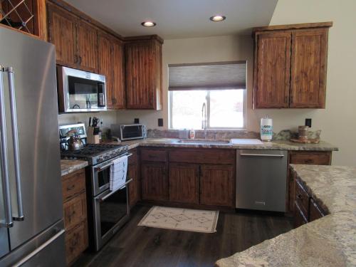 Meadow View Haven in Big Bear Lake, USA
