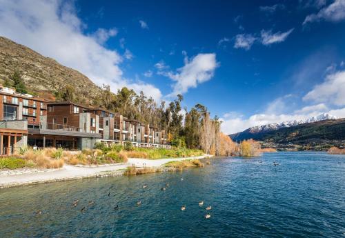 Hilton Queenstown Resort&Spa - Accommodation - Queenstown