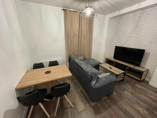 Appartement F2 partager - Location saisonnière - Noisy-le-Sec