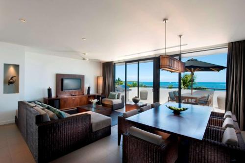 Hilton Fiji Beach Resort and Spa