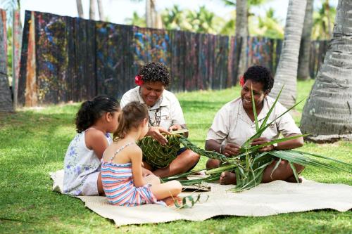 DoubleTree by Hilton Fiji - Sonaisali Island