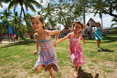 DoubleTree by Hilton Fiji - Sonaisali Island