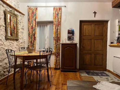 BASIA, Lourdes - centre , quartier historique Sanctuaires a 7 min a pied 3