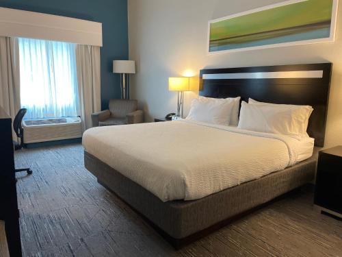 Holiday Inn Express and Suites Montgomery By IHG in มอนตโกเมอรี (นิวยอร์ก)