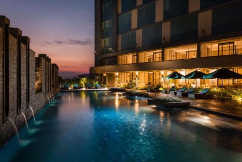 Conrad Pune - Luxury by Hilton