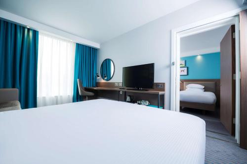 Hampton By Hilton Belfast City Centre - image 8