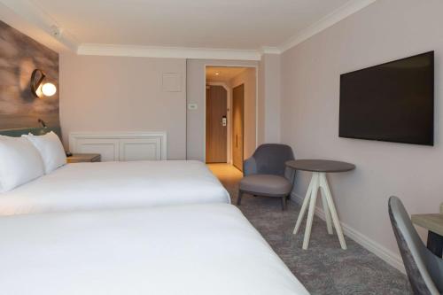 DoubleTree by Hilton Bath - image 5