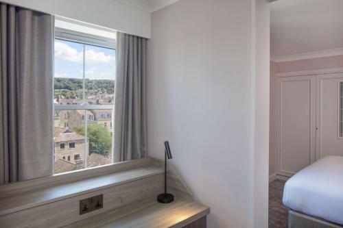 DoubleTree by Hilton Bath - image 8