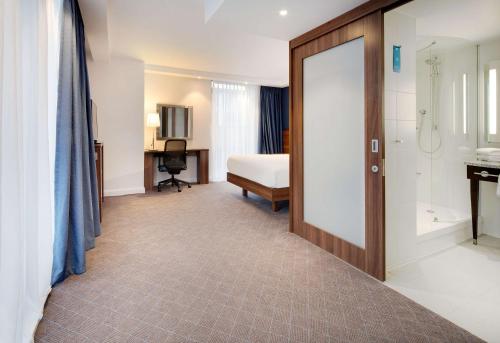 Hampton by Hilton Dundee - image 42