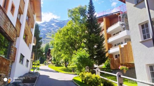 Simple flat in Saas Fee - Apartment - Saas-Fee