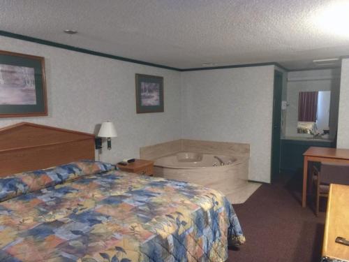 King Room with Spa Bath