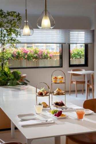 CYBO Station SSAW Shangpin Hotel Luohu Shenzhen