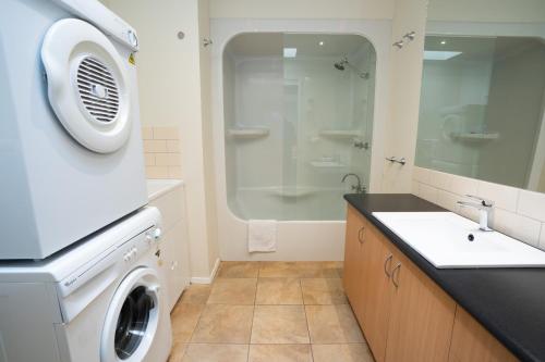 君主公园汽车旅馆