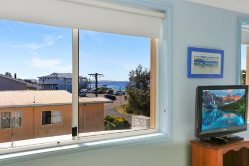 Aquarius Apartment 7 in Hawks Nest