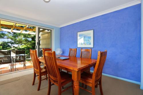 Aquarius Apartment 7 in Hawks Nest
