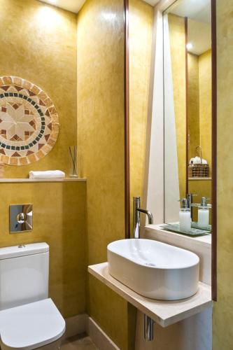 Apartamentos Santo Tomas - image 13