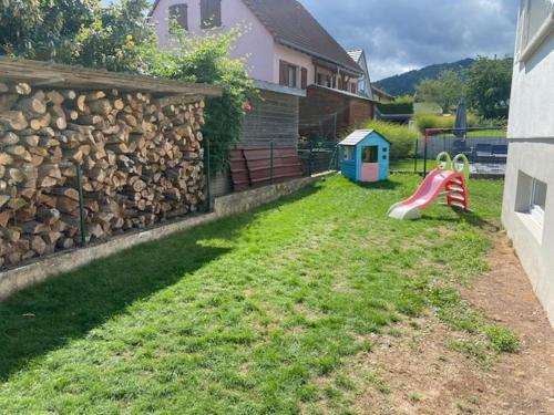 Dārzs, Aux Magnolias, Maison proche Colmar et Munster in Zimmerbach