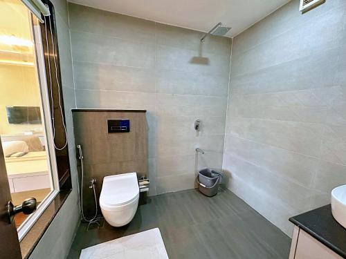 Studio Apartment image 2