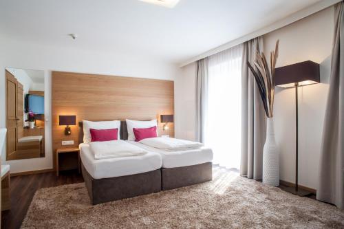 บริการและสิ่งอำนวยความสะดวก, Rumer Hof in รัม