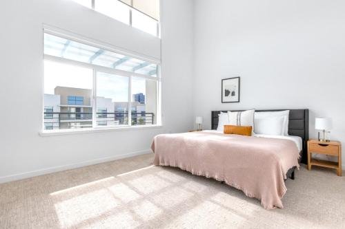 Campbell 1BR w Pool Parking nr Groceries SFO-441 detail
