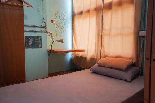 Budget Single Room image 2