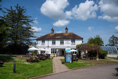 Photo - Cedars Inn by Greene King Inns