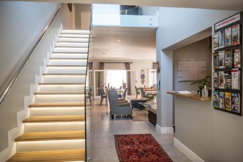 Lobby, The Whale on Main B&B in Hermanus