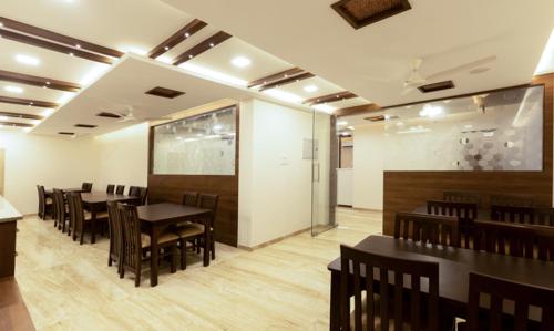 Étterem, 669 négyzetméteres, 1 hálószobás Apartman 1 fürdőszobával Peelamedu területén (The Bee Hives - Nectar Nest) near Coimbatore nemzetközi repülőtér